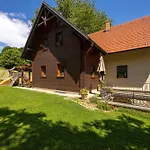 Tourist Farm Rajsp مزرعة للإقامة Benedikt v Slovenskih Goricah