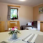 ファームステイ Tourist Farm Rajsp Benedikt v Slovenskih Goricah