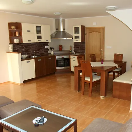 Gospodarstwo agroturystyczne Tourist Farm Rajsp *