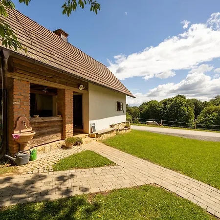 Farmház Tourist Farm Rajsp