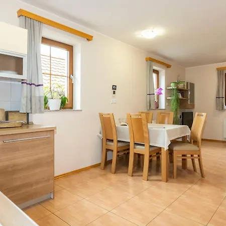 Tourist Farm Rajsp * Benedikt v Slovenskih Goricah