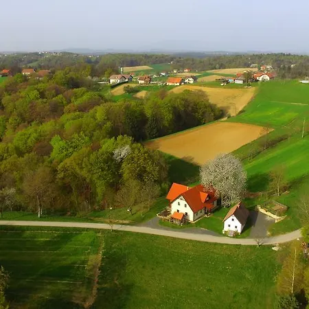 Tourist Farm Rajsp Benedikt v Slovenskih Goricah